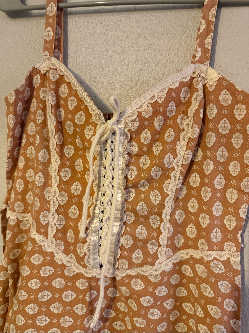 Gunne Sax Tan Printed Lace-Trim Midi Dress - Picture 2 of 4